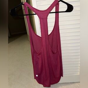 Lululemon womens Red Racerback scalloped flowy Tank Top